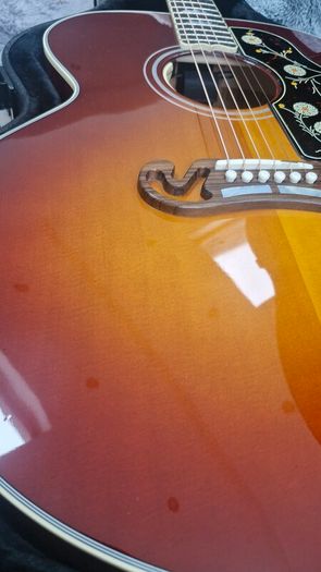 gibson sj200
