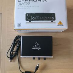 Behringer UMC22 USB Audio Interface