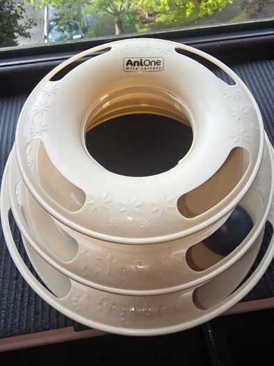 Cat AniOne Ball Track Tiered Stand