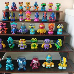 Fings Figures approx 4 cms produced by Topps Rare Figures Set From 2010 Discontinued 1 Year Later  #7