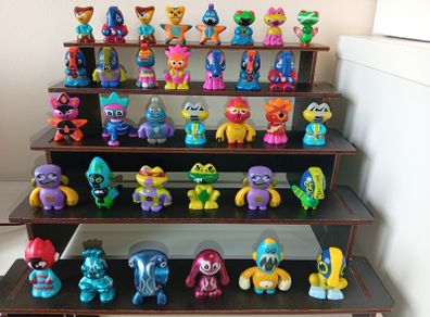 Fings Figures approx 4 cms produced by Topps Rare Figures Set From 2010 Discontinued 1 Year Later  #7