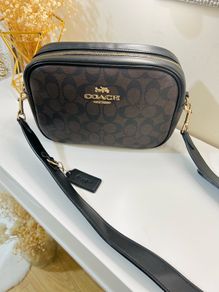 coach