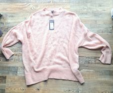 brand new with tags new look light pink jumper.  Size large