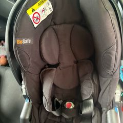 BeSafe Infant car seat and isofix base