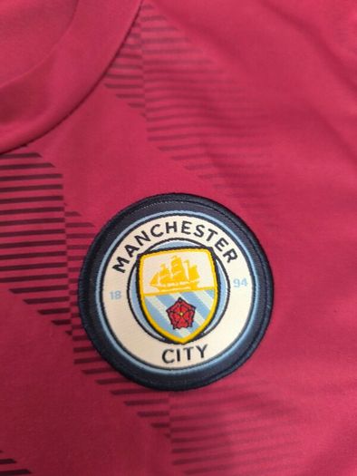 kids Manchester city jersey + shorts set age 5-6
