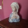 lladro  Madonna  ( Virgin Mary) Image 2