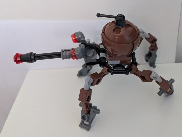 Lego Star Wars Dwarf Spider Droid - item from set 7670 - from 2008