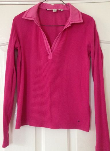 Tommy Hilfiger top