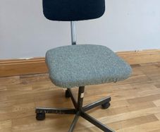 Swivel Chair / Office Chair / Vintage