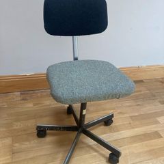 Swivel Chair / Office Chair / Vintage