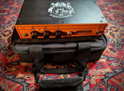 Orange Pedal Baby 100 with official gigbag