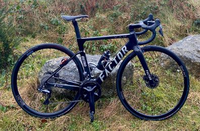 Factor Ostro VAM Ultegra Di2 Carbon Aero Road Bike, Size 52, Raw Carbon Chrome