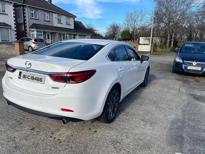 Mazda 6