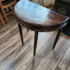half moon table