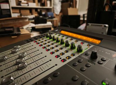 Digidesign Command 8 Control Surface - excellent condition