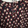 [clothes for adults] Cute long sleeved blouse with birds / robins, size M/10 Image 3