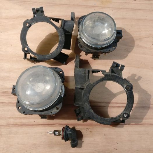 Jaguar X-Type Fog Lights with bumper brackets