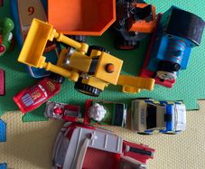 Toy car bundle