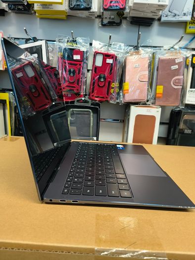 Huawei MateBook X Pro Laptop 14.2 inch, i7 11th Gen, 16GB RAM, 1TB SSD, Windows 11 Pro, Touch