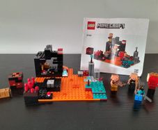 Lego - Minecraft The Nether Bastion 21185