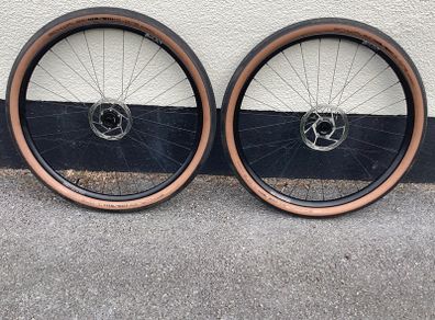 Mason X Hunt 650b adventure wheelset