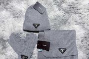 Hat scarf and gloves