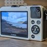 Canon Eos M body (+ free screen protector, spare battery and strap) Image 4