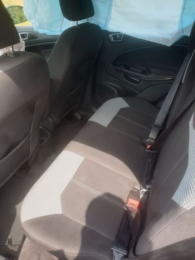 Breaking ford eco sport 2015