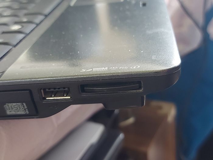 ACER EXTENZA 4220, Vintage, Intel Celeron CPU 530, 1.73GHZ, 32bit, 512mb Ram, 65GB HDD, Windows 7,  Firefox, Opera, Chrome and VLC