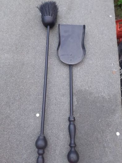 Fire brush + shovel
