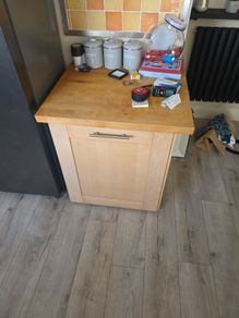 kitchen cabinet