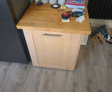 kitchen cabinet