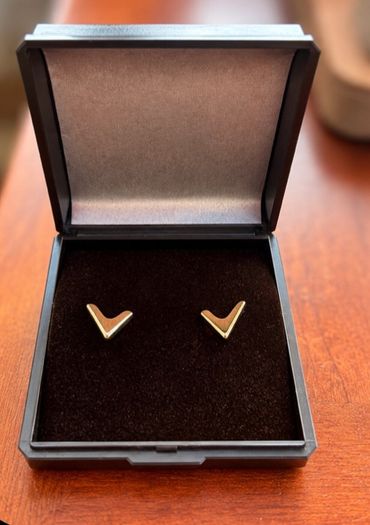 9ct Gold V Shaped Cufflinks