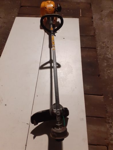 McCulloch Trim Mac grass strimmer