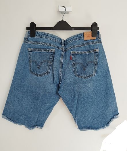 Levis Shorts - Size 12 - 14