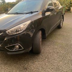 Hyundai ix33 CRDI car