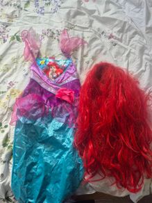 Little mermaid costume with wig 5 to 6 years