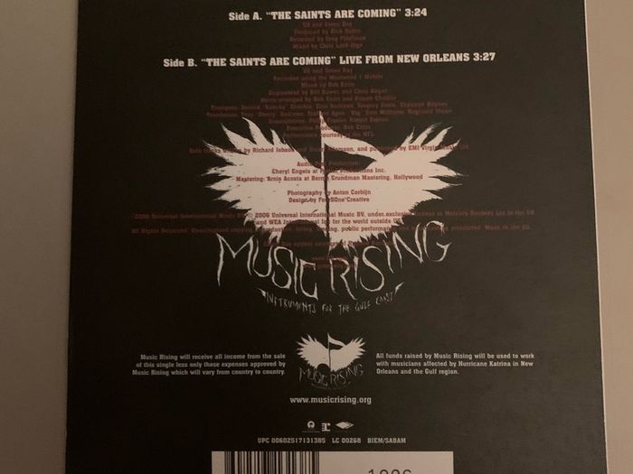 U2 GREEN DAY The Saints Are Coming 7 inch Vinyl UK 2006 Limited NUMBERED Edition