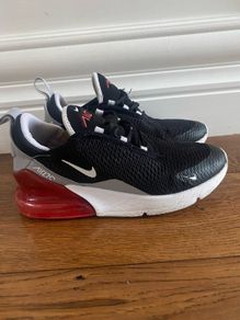 Nike 270 - Black & Red
