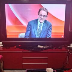 60" Lg Tv And Ikea Unit