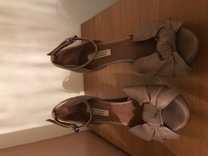 Zara High heels. Dark Beige / Camel