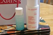Clarins Cleansing Milk and Eye Make-Up Remover/NEW