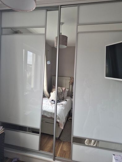 sliding wardrobe doors