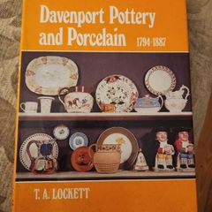 Davenport Pottery And Porcelain 1794-1887. By T.a. Lockett. First Edition Hardback With Dustjacket In Good Condition.
