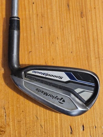 Taylormade Speedblade 4 Iron as new . See photos .
