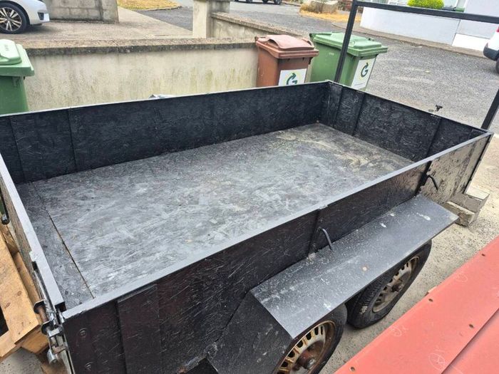 Trailer