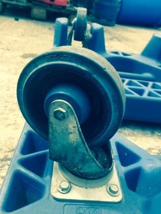Bogies trolleys very strong