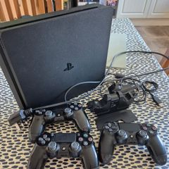 PS4 1TB Slim, Controllers and Games