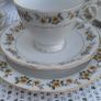 Vintage 21pce Fine Porcelain Teaset Yellow Floral & Gold Trim. 1970s- 1980s Image 3