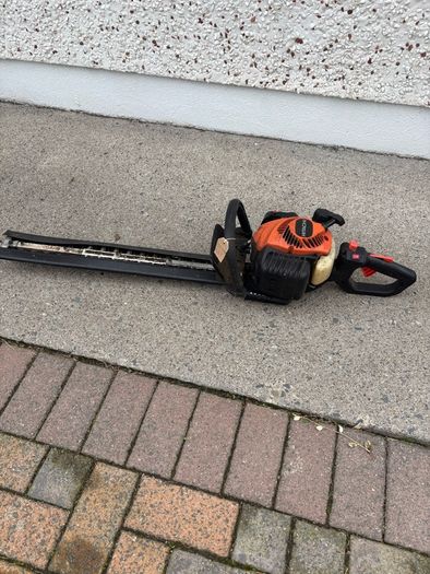 hedge trimmer